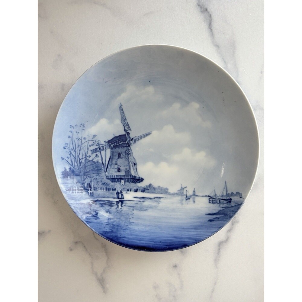 Vintage Delft Blue Hand Painted Hanging Plate Windmill Holland Scene 9.5”